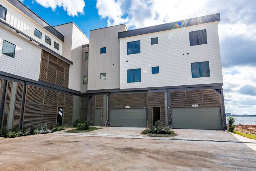 4405 Davis Lane, Seabrook, TX 77586 - Image #2