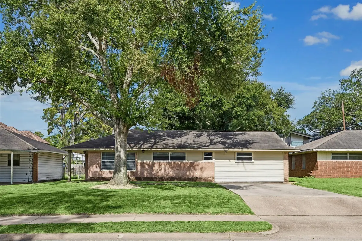 1729 Bayram Drive, Houston, TX 77055 - #1
