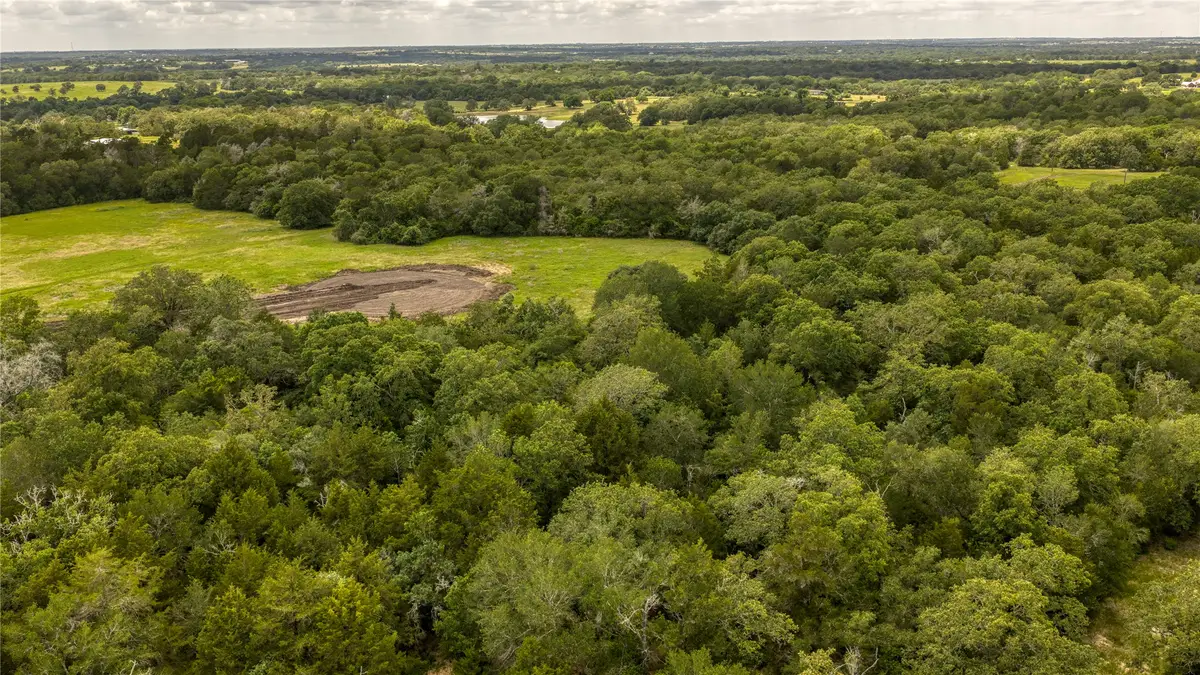 7 Hillwood Lane, Brenham, TX 77833 - #1