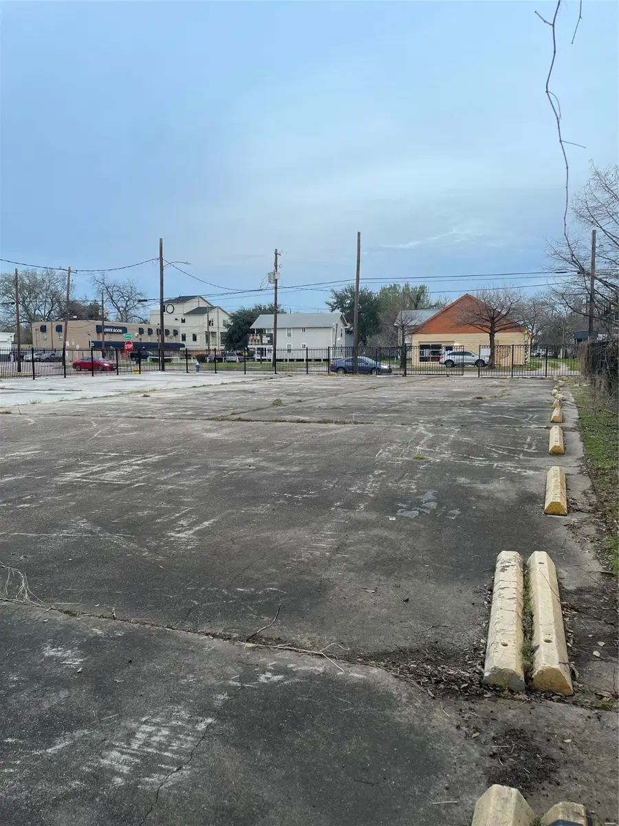 3402 Emancipation Avenue, Houston, TX 77004 - Image #3