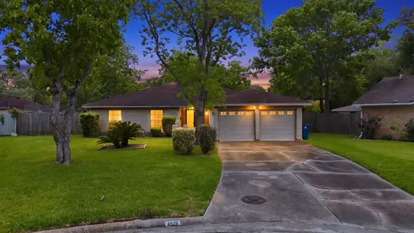4929 Monarch Oak Lane, Texas City, TX 77591