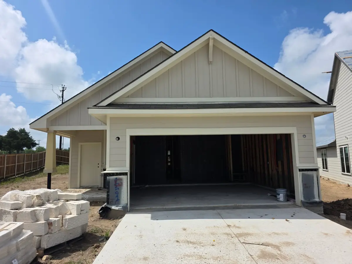 1301 Boehnke Pass, Brenham, TX 77833 - #1