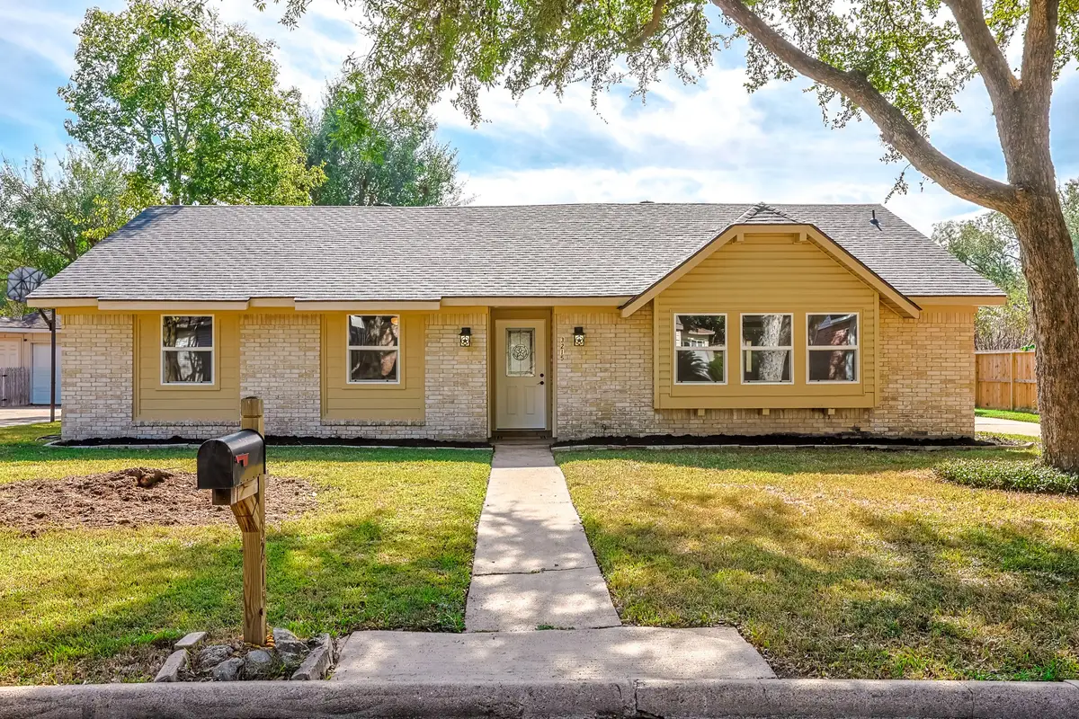 3215 Springhill Drive, Missouri City, TX 77459 - Image #1