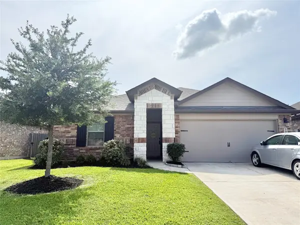 3939 Country Club Drive, Baytown, TX 77521