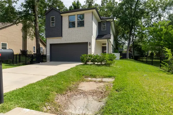 14802 Libra Court, Willis, TX 77318