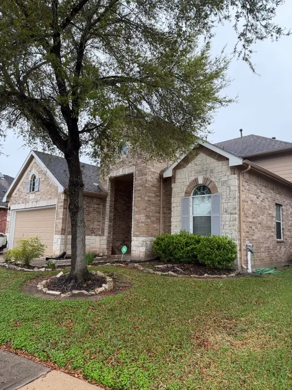 8806 Inglebrook Lane, Houston, TX 77083