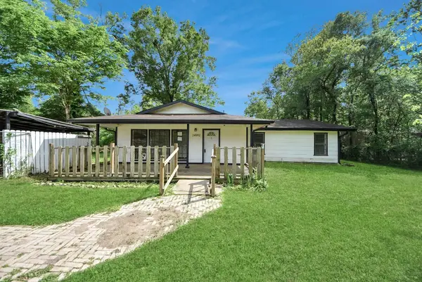 24992 Country Estates Drive, New Caney, TX 77357