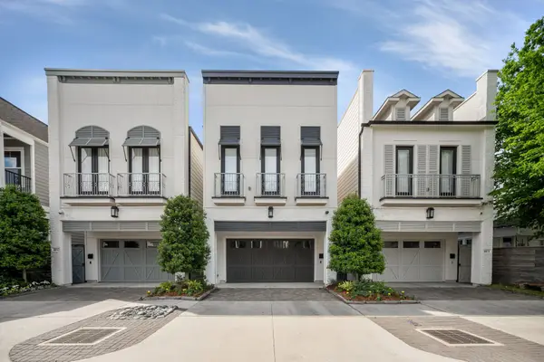 110 E 26th Street #B, Houston, TX 77008