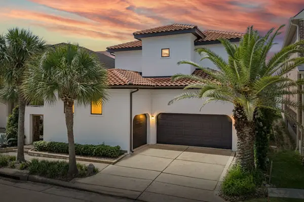 721 Harborside Way, League City, TX 77565