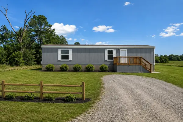 1004 Mustang Crossing Drive, Waller, TX 77484