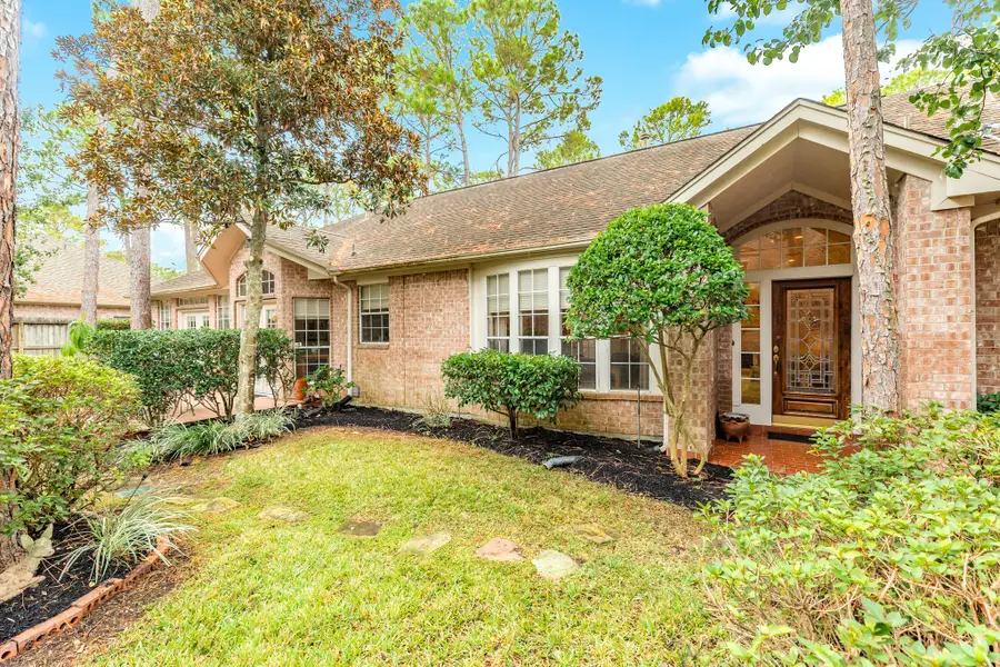 16522 Shadow Path Drive, Houston, TX 77059 - Image #2