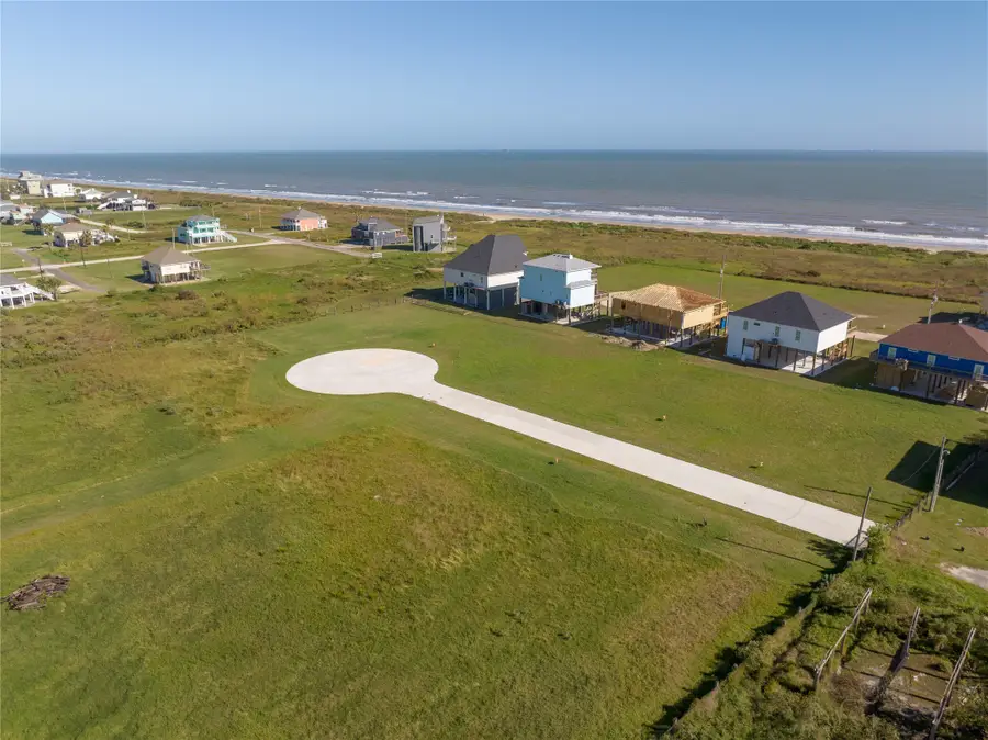 189 Ocean View Drive, Crystal Beach, TX 77650 - #2