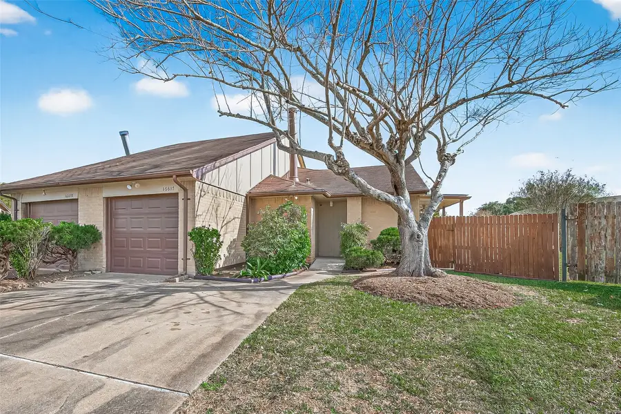 16617 Monte Carlo Court, Houston, TX 77053 - Image #2