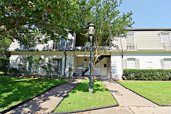 9023 Rue Cambon Street #65, Houston, TX 77074