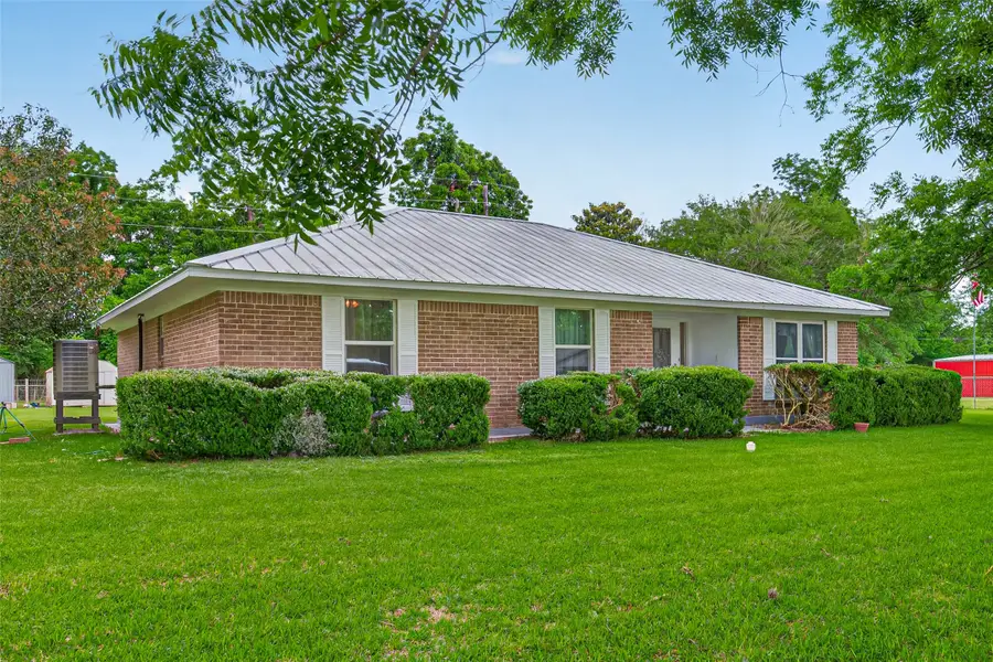 1004 Wagon Road, Simonton, TX 77485 - #2