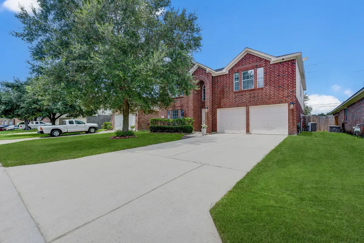 2214 Brimmage Drive, Houston, TX 77067 - Image #1