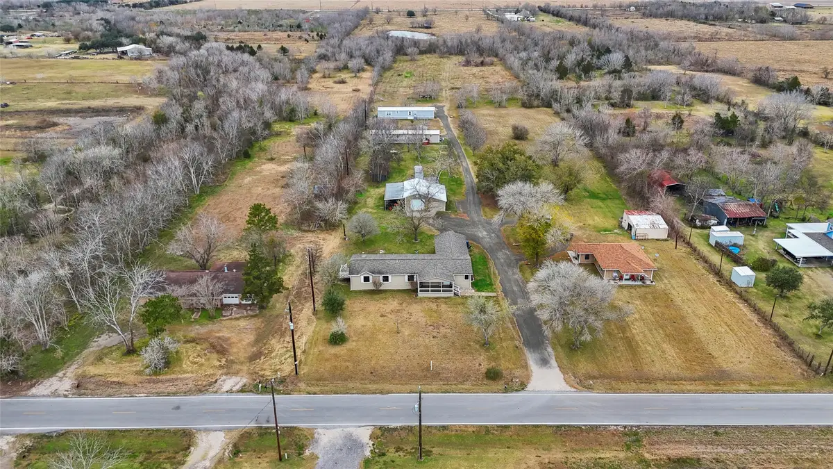 19645 Nordt Road, Damon, TX 77430 - Image #1