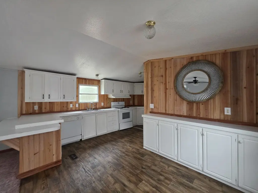 309, 331, 334, 344 Holmes Road, Onalaska, TX 77360 - #1