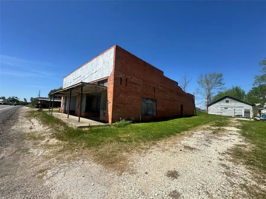 12131 Highway 21 E, Midway, TX 75852 - #2