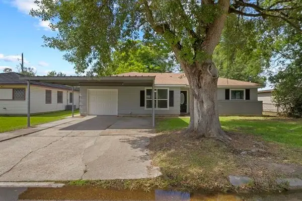 4816 Westmore, Orange, TX 77630