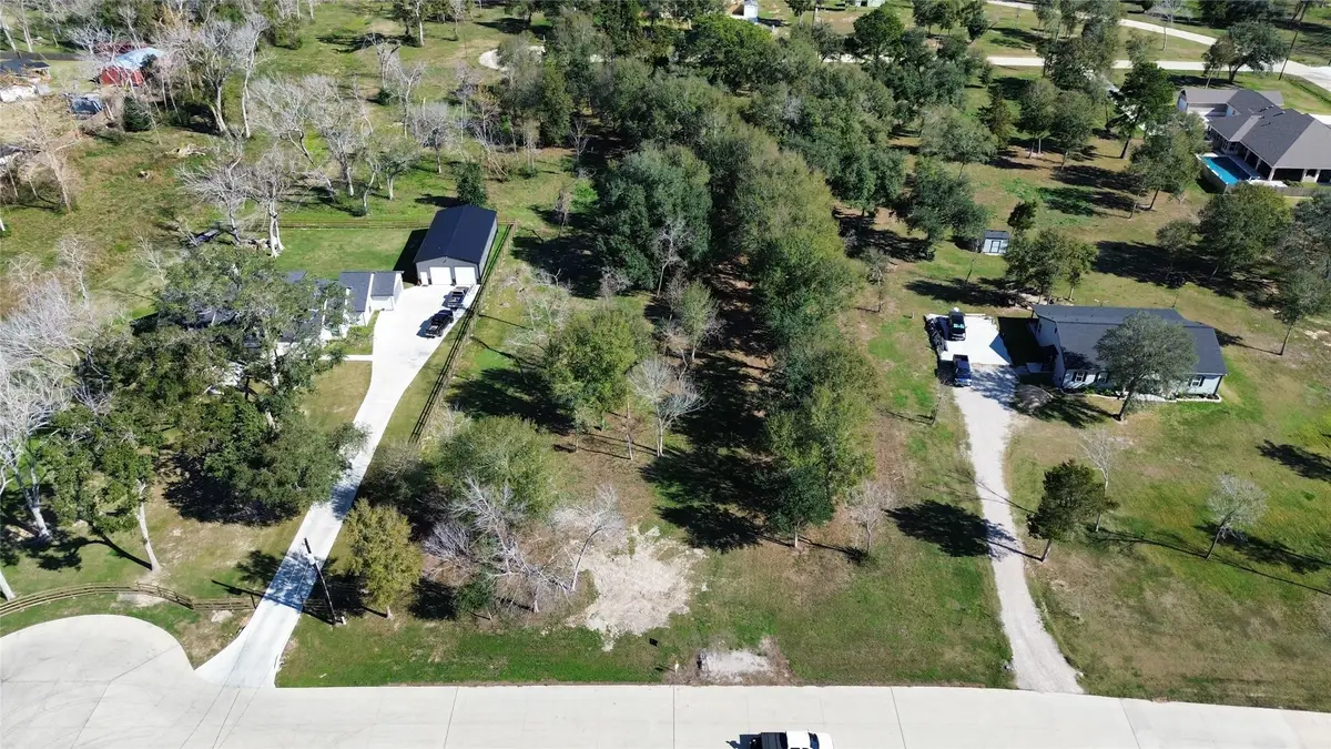 4607 Shadow Pond Lane, Alvin, TX 77511 - Image #1