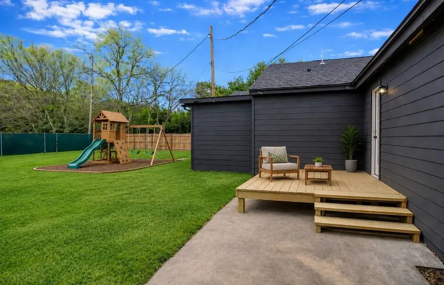 1120 17th Ave North, Texas City, TX 77590 - #2