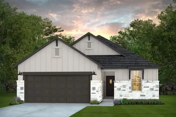 650 Amber Falls Drive, Montgomery, TX 77356