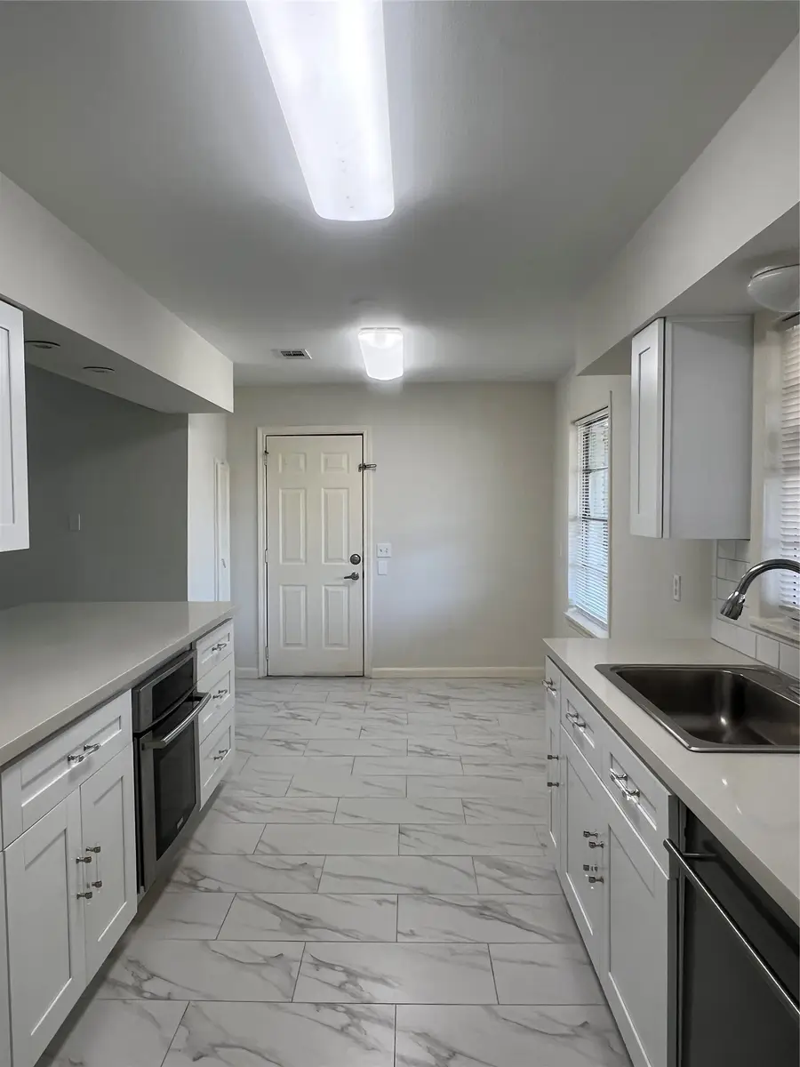5103 Creekbend Drive, Houston, TX 77035 - #3