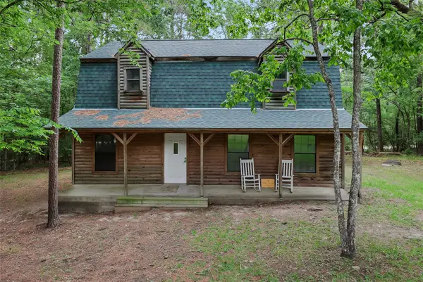 14 N Fairway Loop, Coldspring, TX 77331
