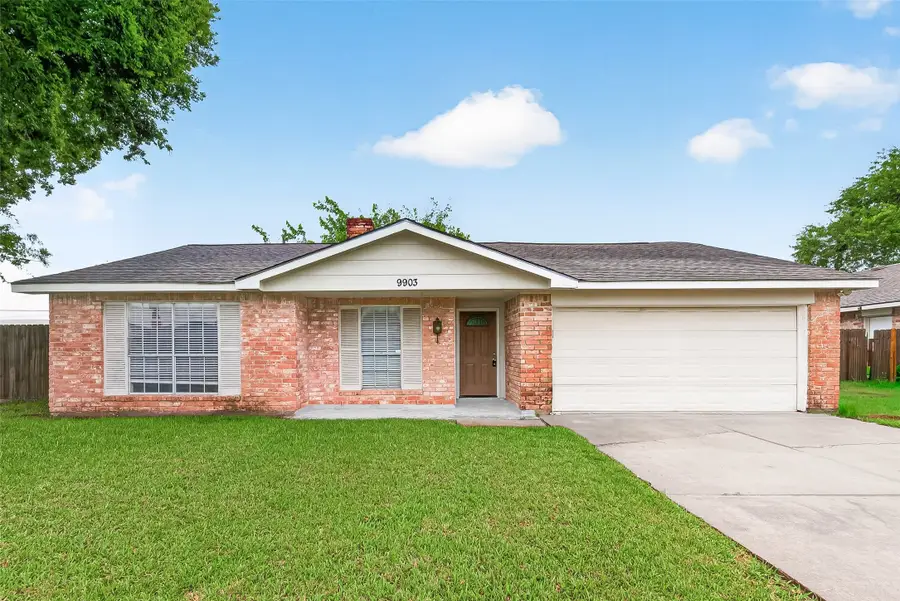 9903 Towne Tower Lane, Sugar Land, TX 77498 - #2