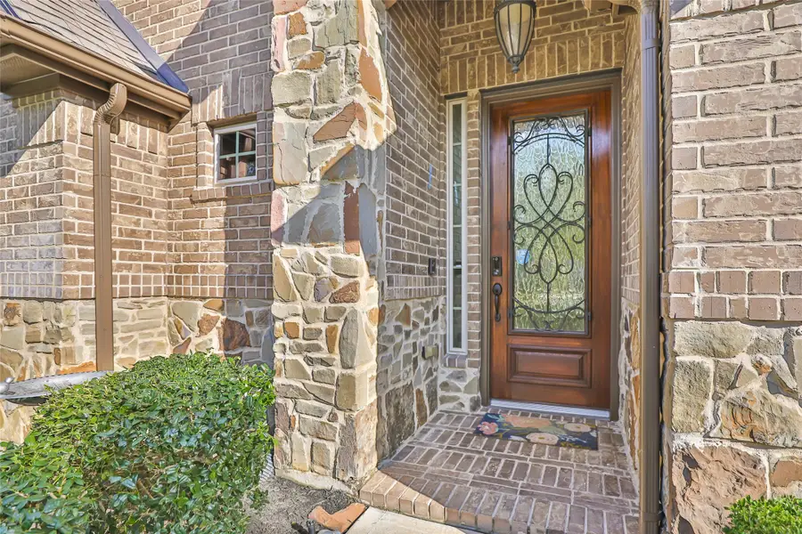 17730 Booners Cove Court, Humble, TX 77346 - Image #3