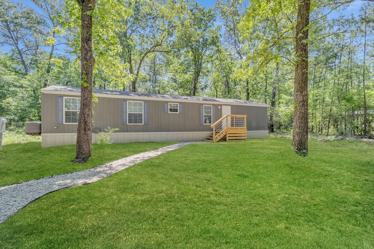 550 Windwood Drive, Livingston, TX 77351 - Image #1