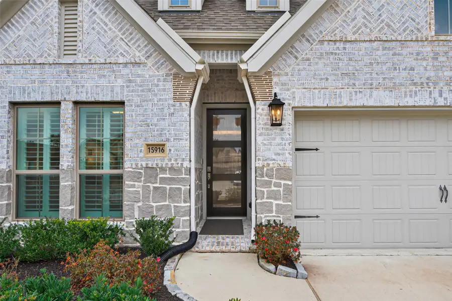 15916 Golden Trails Court, Conroe, TX 77302 - #2