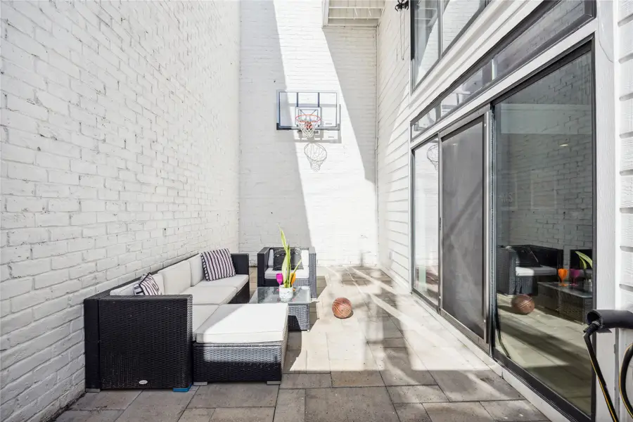 3520 Mount Vernon Street, Houston, TX 77006 - Image #2