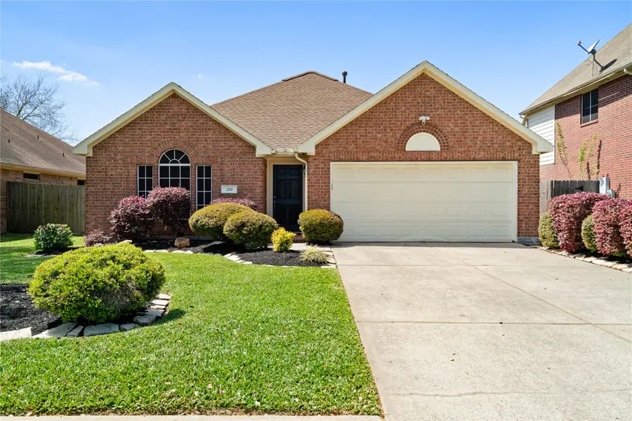 219 Spencer Landing E, La Porte, TX 77571 - #2