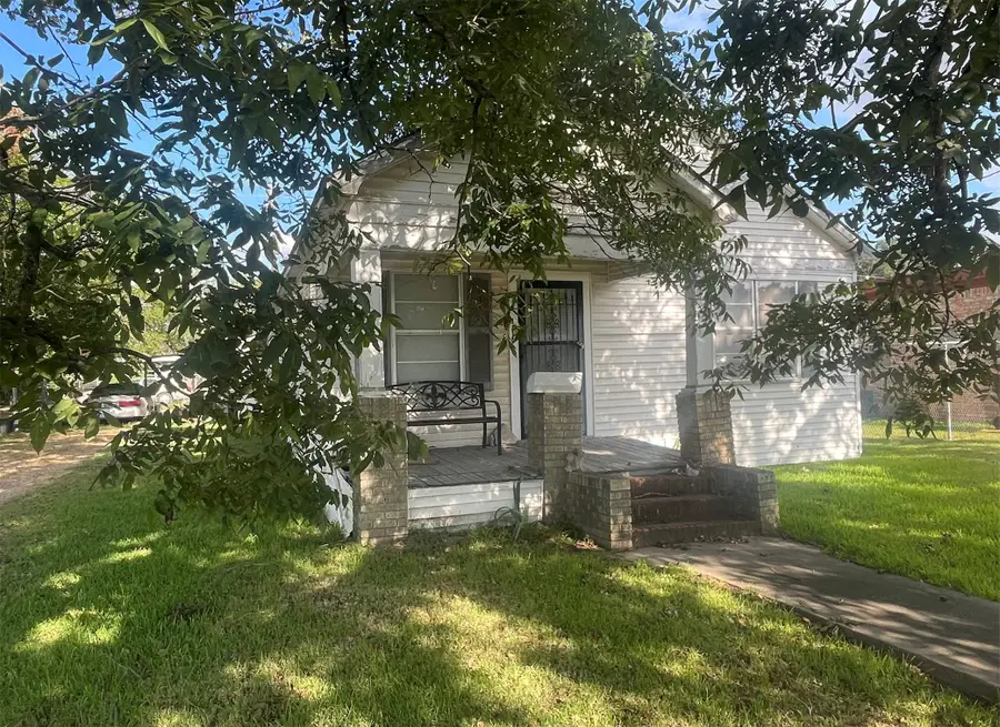 1017 7th Street, Rosenberg, TX 77471 - #2