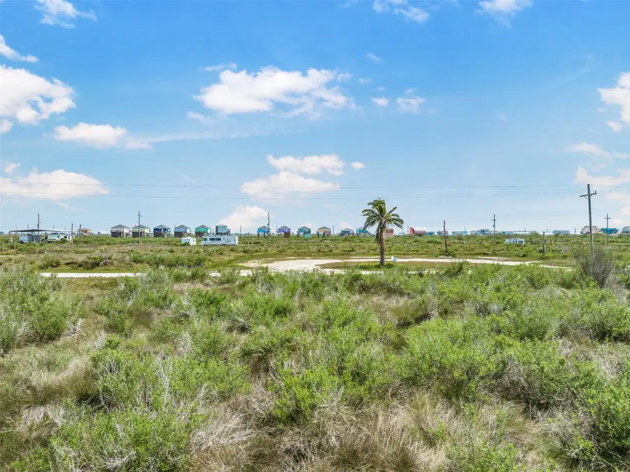 1110 Gulf Supply Road, Gilchrist, TX 77617 - #2