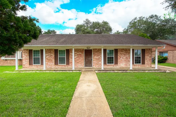19507 Hunt Lake Lane, Houston, TX 77084