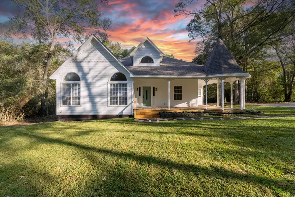 15765 Tanglewood Drive, Willis, TX 77378