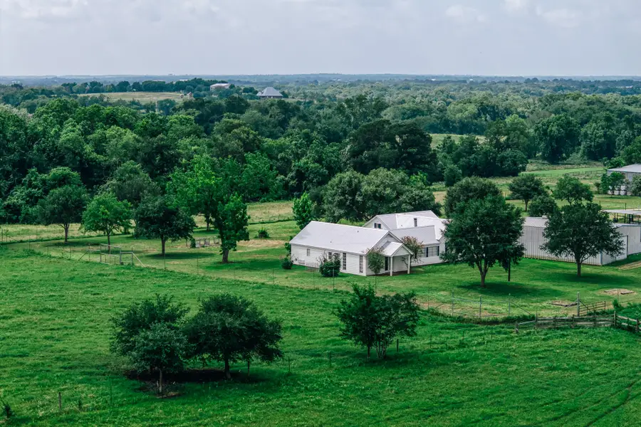 2734 Blue Hole Road, Bleiblerville, TX 78931 - #3