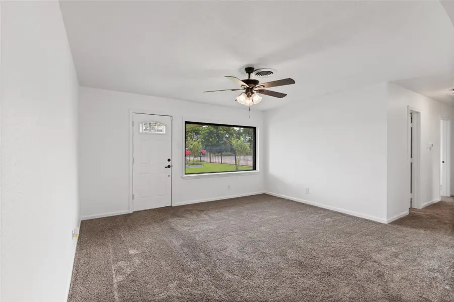 16815 Avenue A, Channelview, TX 77530 - #3