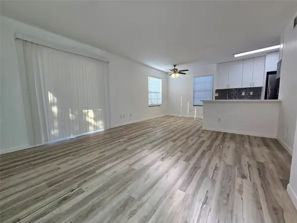 12660 Ashford Point Drive #402, Houston, TX 77082