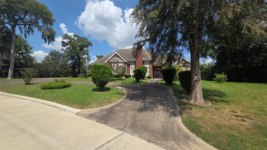 8023 Glen Dell Court, Houston, TX 77061 - #2