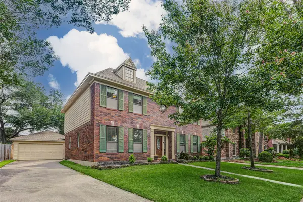17322 Meadow Heights Drive, Houston, TX 77095