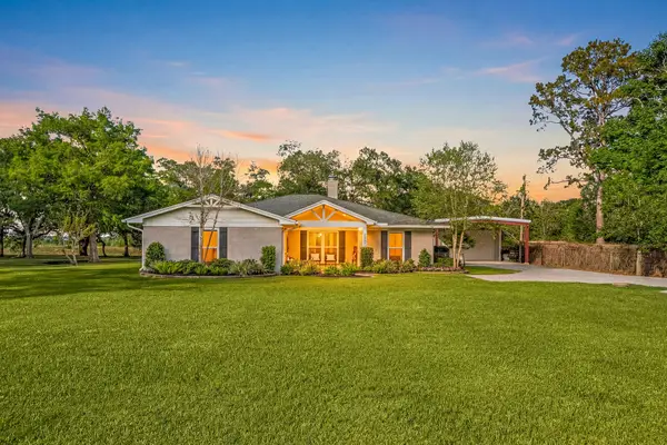 9907 Ironwood Lane, Fairchilds, TX 77469