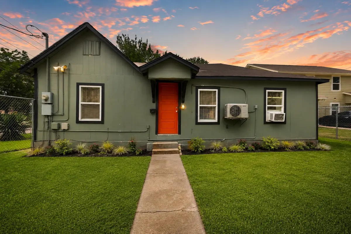 513 Avenue I, Conroe, TX 77301 - #1