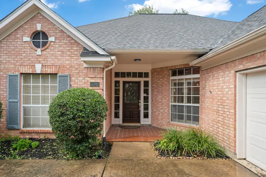 7319 Emerald Glen Drive, Sugar Land, TX 77479 - #3