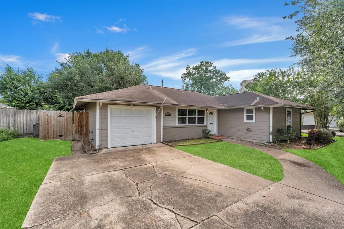 5330 Pagewood Lane, Houston, TX 77056 - #1