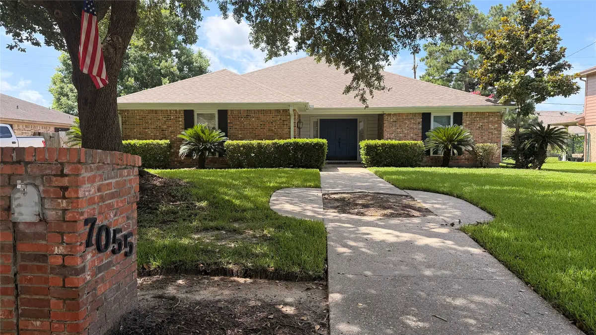 7055 Shanahan Drive, Beaumont, TX 77706 - #1