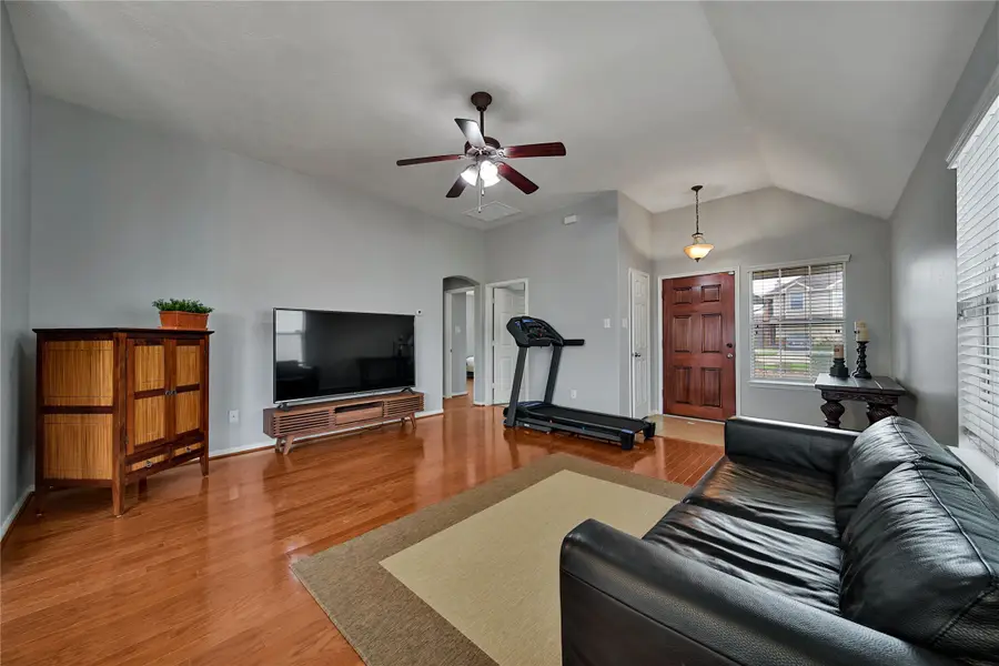 8827 Eastheimer Street, Houston, TX 77064 - Image #3